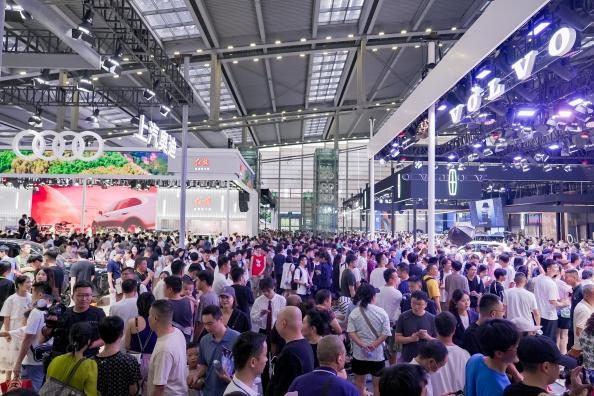 五一別擠了！《這屆車展攤牌了：補(bǔ)貼狂撒｜底價(jià)對決》